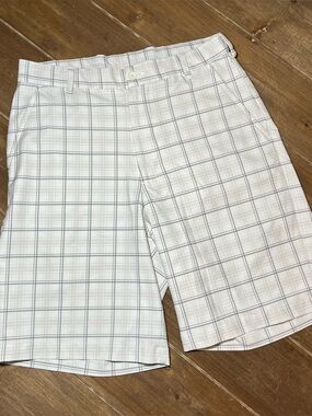 Pebble Beach White Plaid Men's Flat Front Shorts